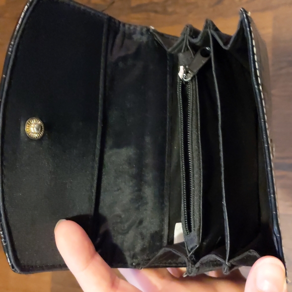 Black faux Croc wallet - Picture 3 of 6